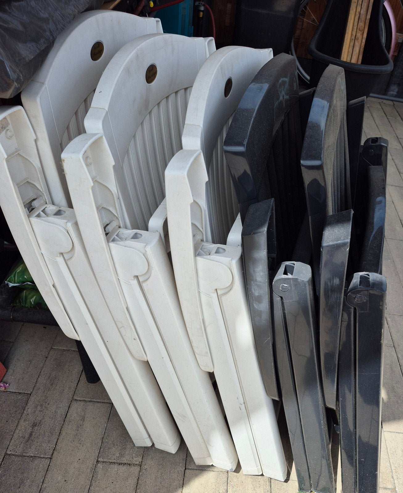 Ensemble de 5 chaises de jardin avec coussins, blanc et bleu, Jardin & Terrasse, Enlèvement, Utilisé, Synthétique, Pliant