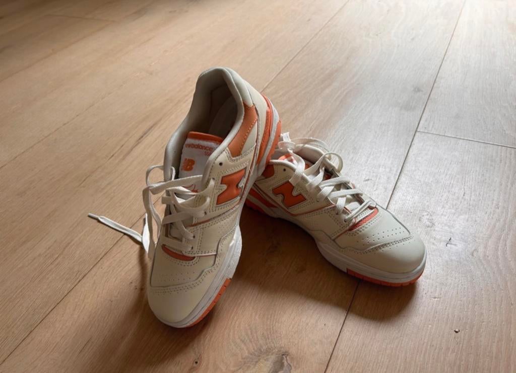 Nieuw - witte New Balance sneakers, Neuf, Enlèvement ou Envoi, Sneakers et Baskets, Blanc