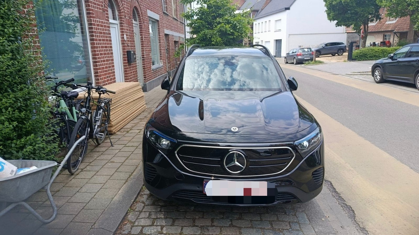 Mercedes Eqb250 bj 12/23, Autos, Mercedes-Benz, Cuir, Achat, EQB, Particulier