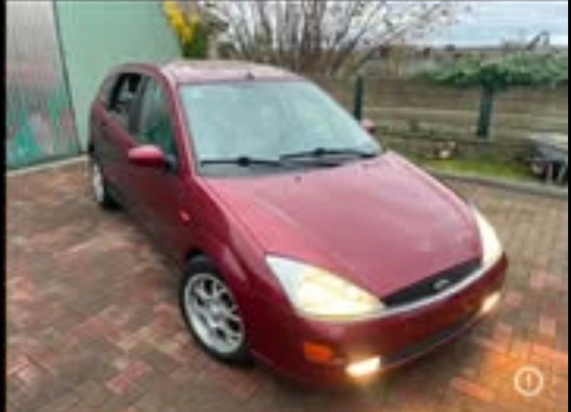 Ford Focus Ghia doit partir rapidement pour une bonne affair, Focus, Achat, Entreprise, Diesel