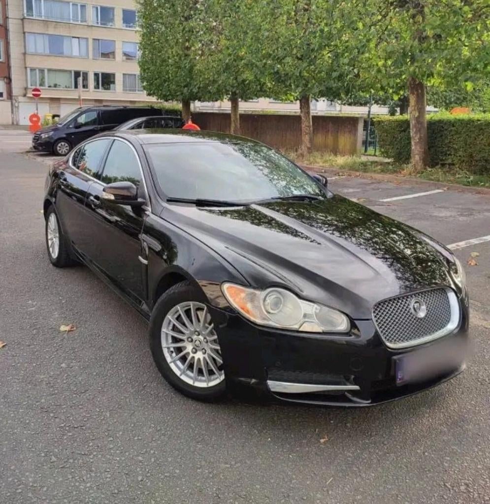 Jaguar XF 2.7 Bi-Turbo 207cv V6, prête à immatriculer, Autos, Jaguar, Cuir, Achat, Entretenue par le concessionnaire, Automatique