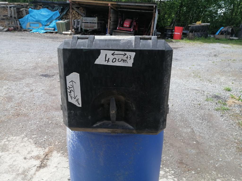 Caisse de rangement, Enlèvement
