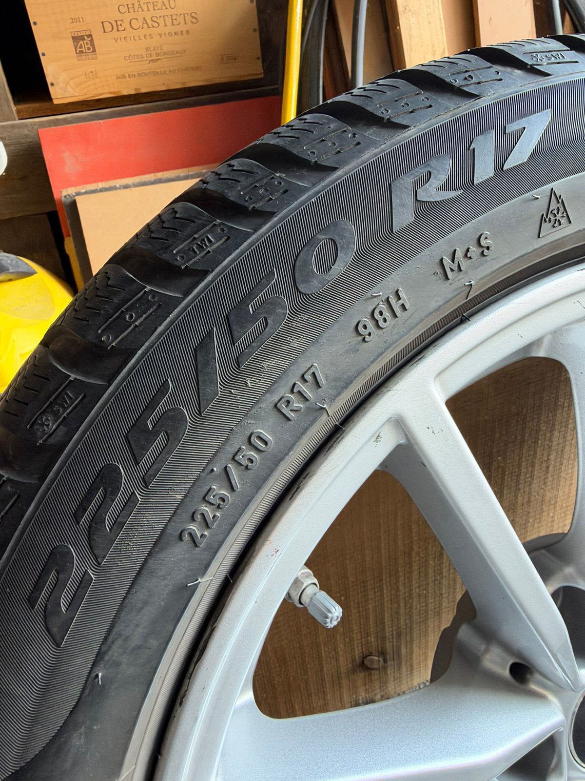 BMW Winter Kit 17' velgen en banden, Ophalen, 17 inch, Velg(en)
