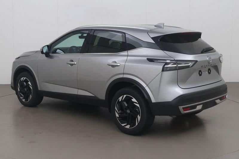 Nissan Qashqai 1.3 DIG-T N-Connecta 140 MT, Autos, Achat, Entreprise, Noir, 5 places