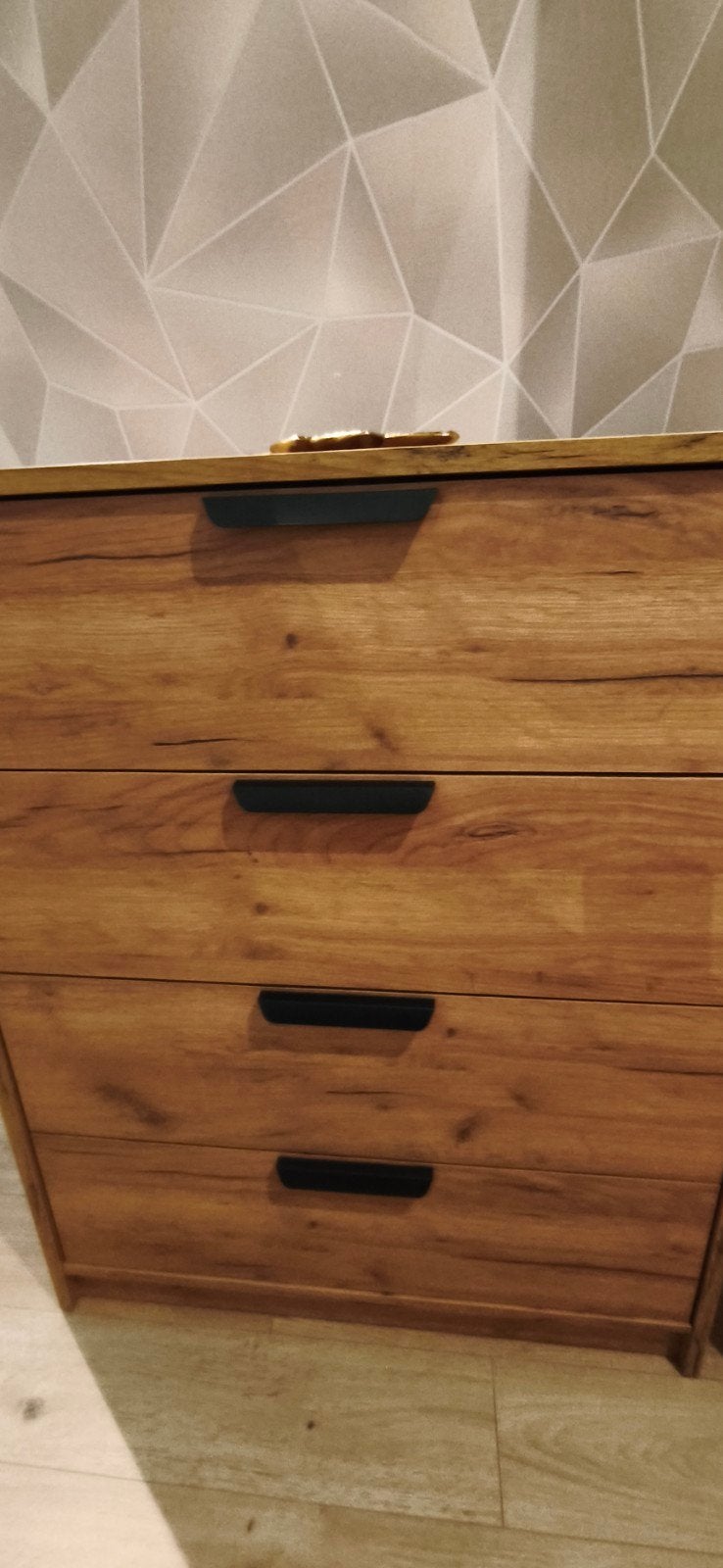 Commode JENSLEV 4 lades wild naturel eiken kleur, Ophalen