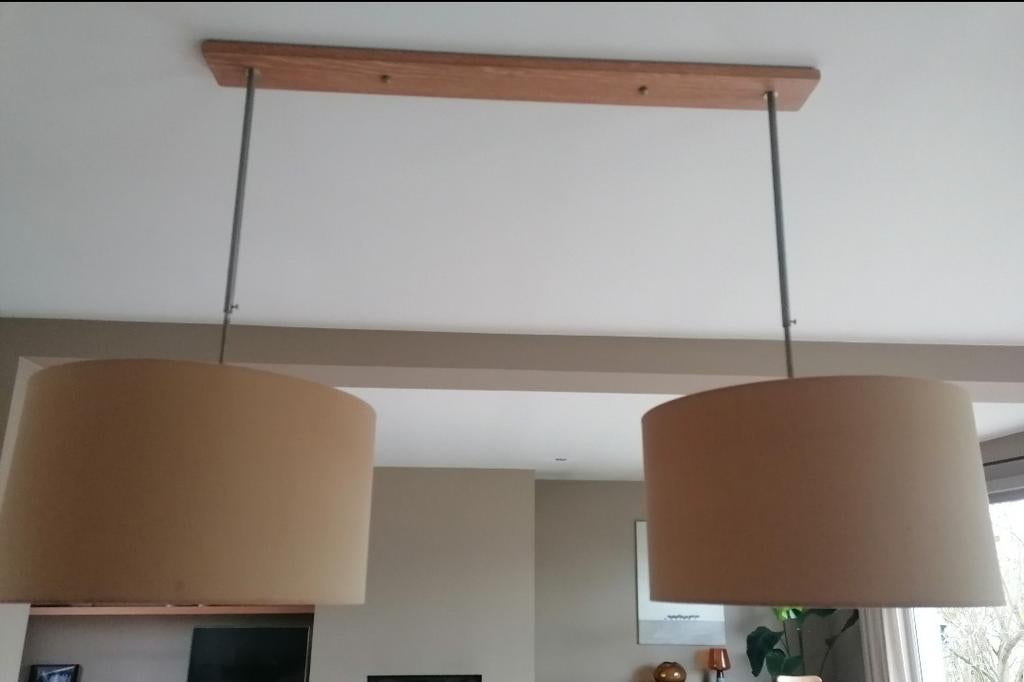 Lampe suspendue avec 2 abat-jour beiges, Enlèvement