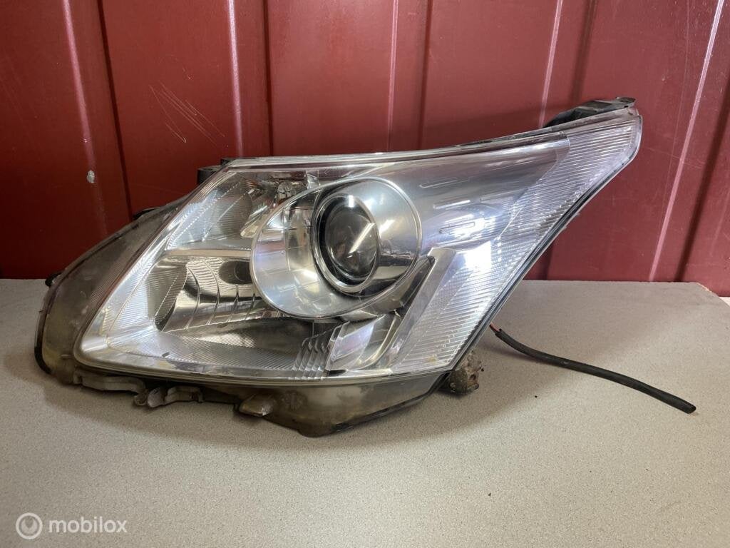 Koplamp links Toyota Avensis Wagon III ('06-'15), Enlèvement ou Envoi, Toyota, Toyota, Utilisé