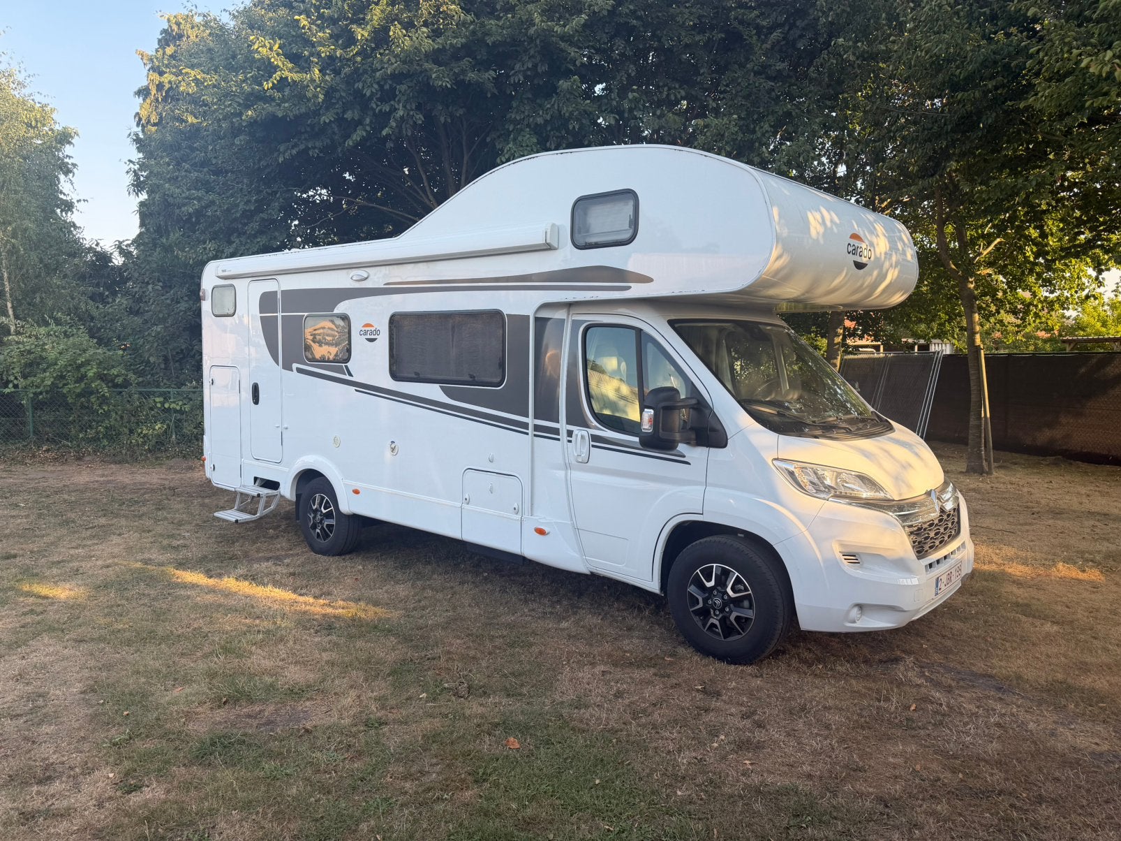 Mobilhome carado, Caravans en Kamperen, Mobilhomes, Alkoof, Overige merken, Tot en met 6, Carado