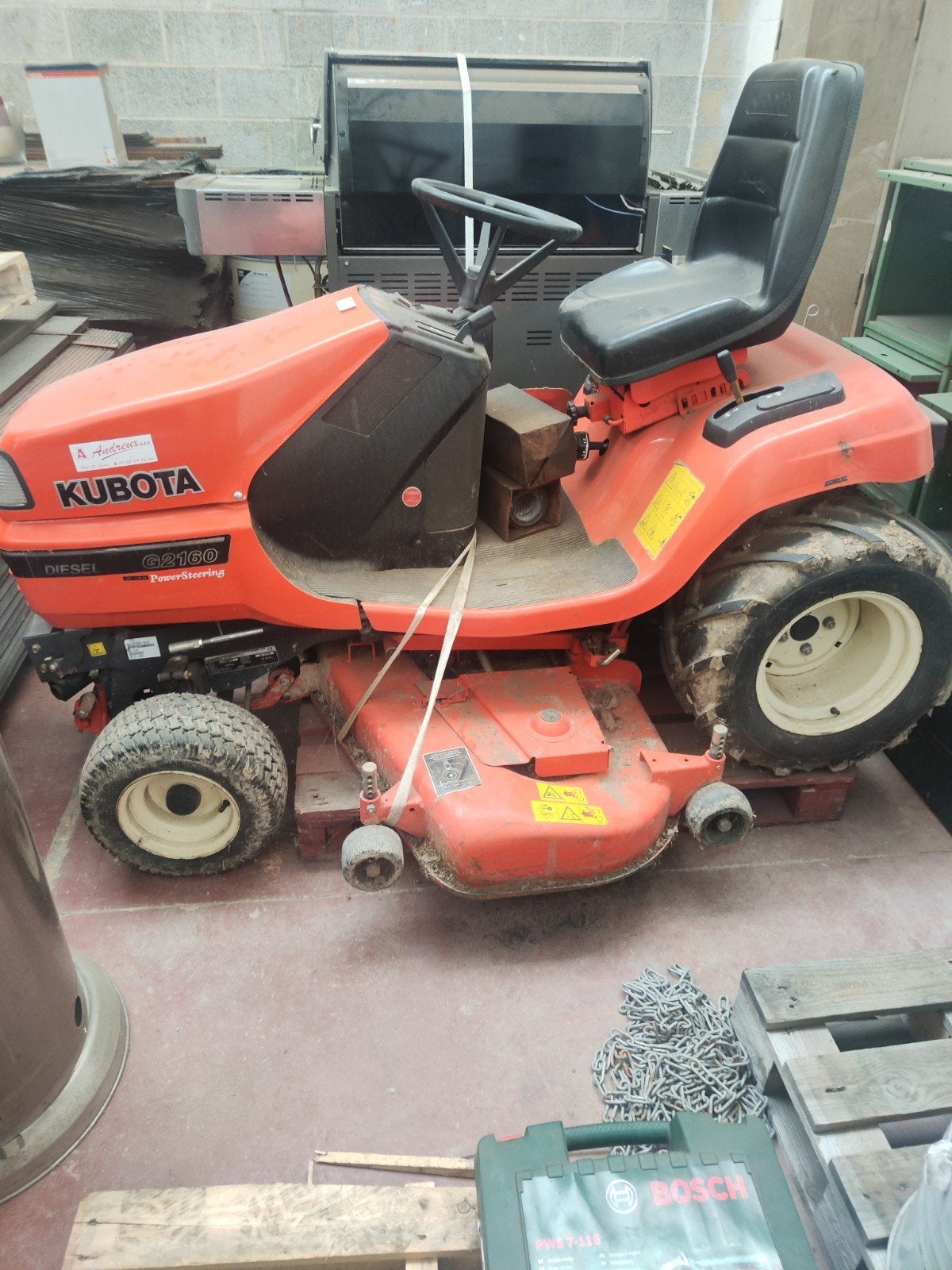 tracteur Kubota 160h, Enlèvement