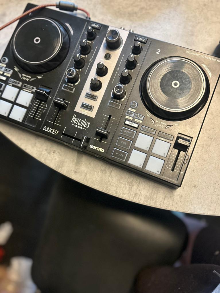 Dj control inpulse 200 mk2, Muziek en Instrumenten, Ophalen, Zo goed als nieuw