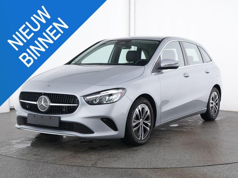 Mercedes-Benz B-Klasse B 180 Business Line, Auto's, 4 cilinders, 700 kg, 136 pk, Electronic Stability Program (ESP)