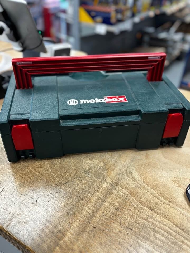 Fraiseuse METABO LF 724 S, Enlèvement, Utilisé, Électrique