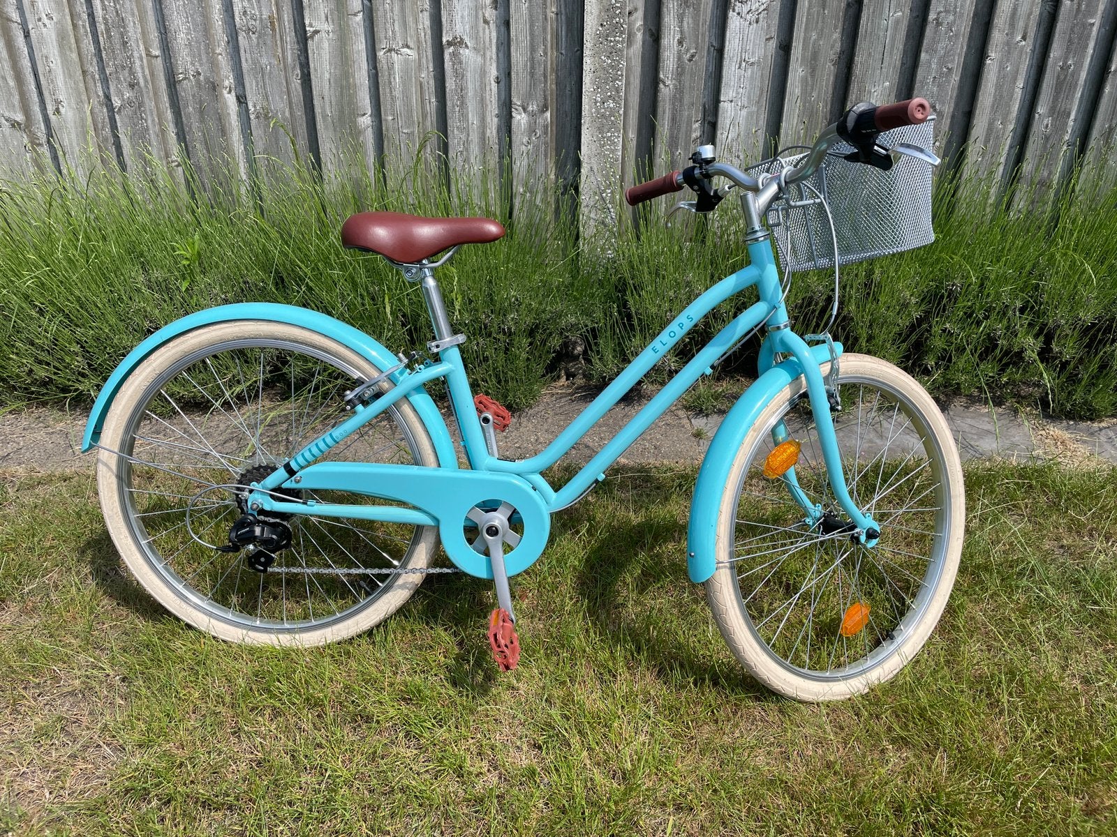 BTwin 24inch meisjesfiets, Fietsen en Brommers, Fietsen | Meisjes, Ophalen, 24 inch, Velgrem, Versnellingen