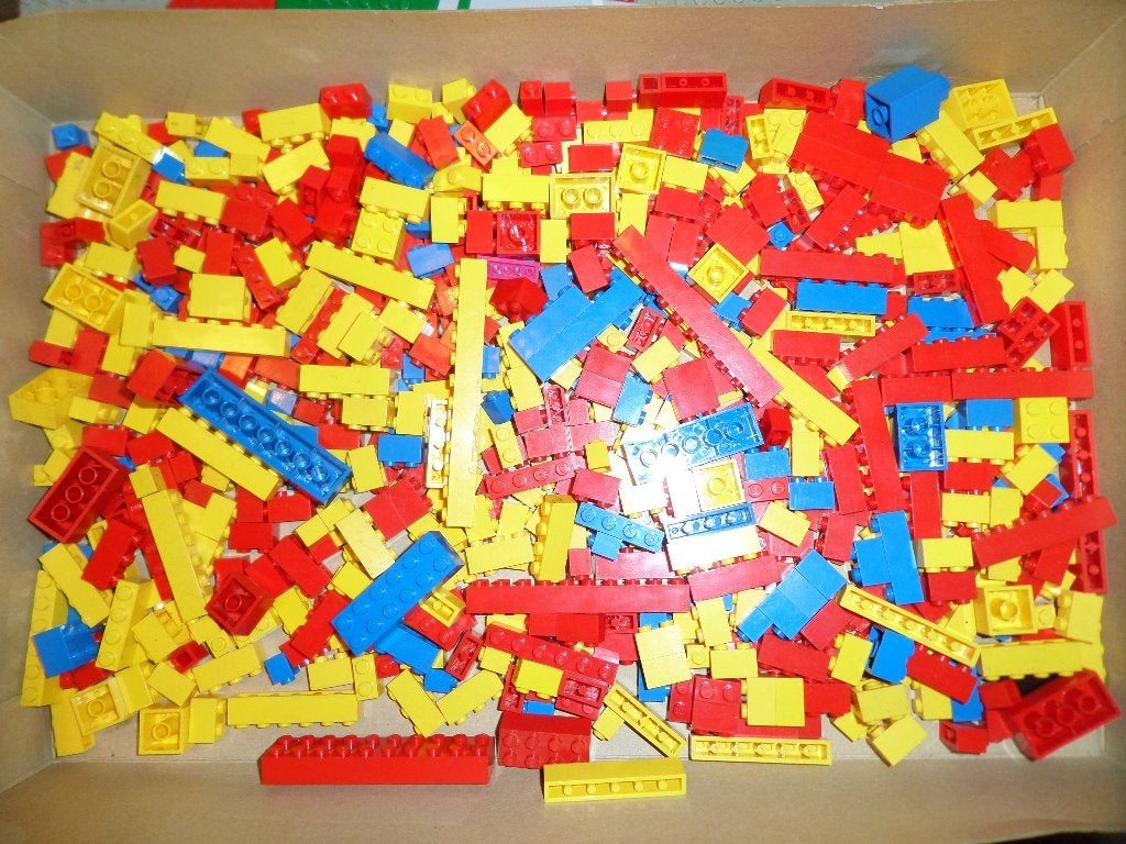 Recherchés : blocs de base Lego de toutes les couleurs, Lego, Enlèvement, Utilisé, Briques en vrac