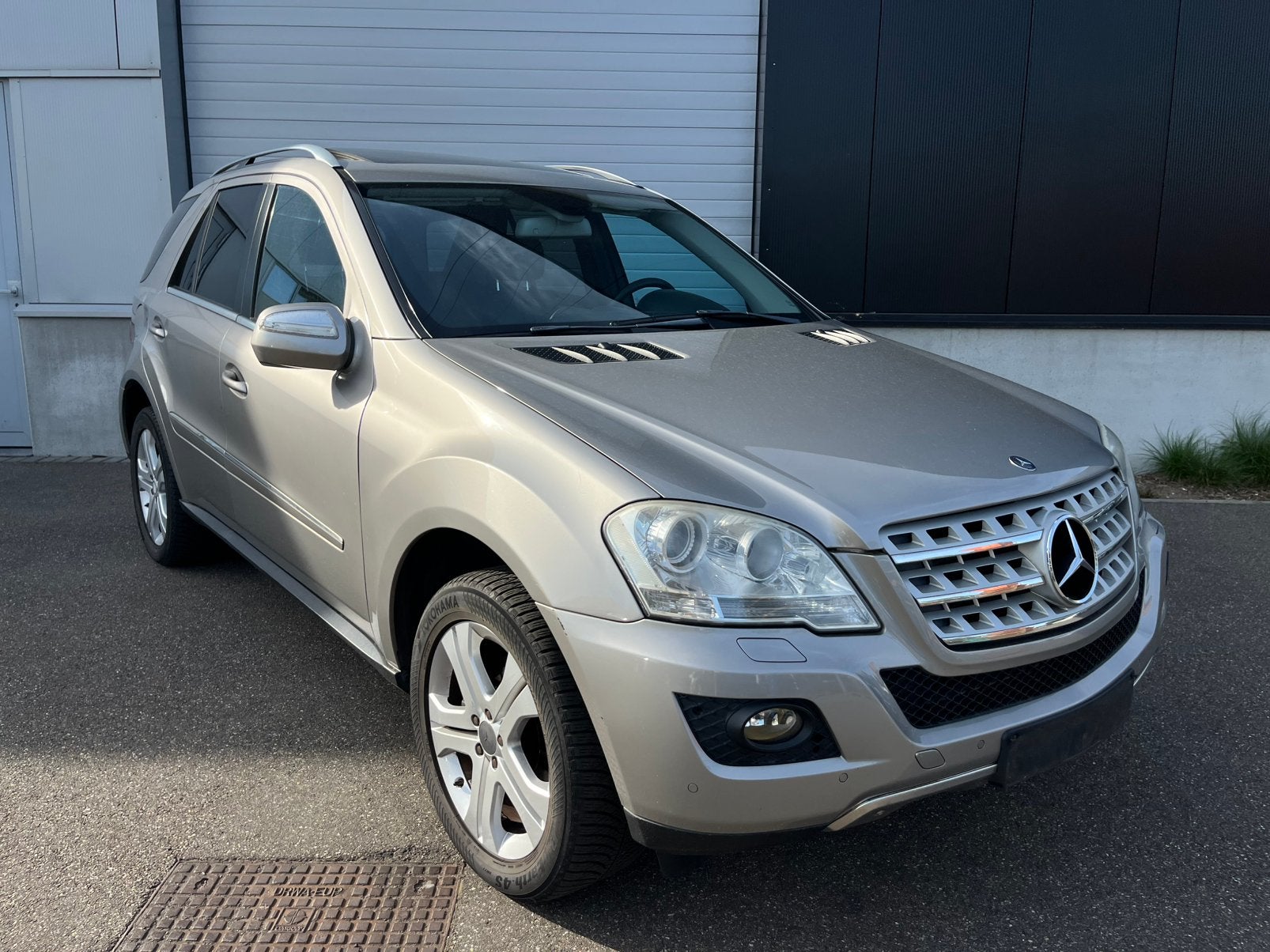 Mercedes ml 320 v6 Full option 224km face lift, Autos, Mercedes-Benz, Autres modèles, Achat, Entretenue par le concessionnaire