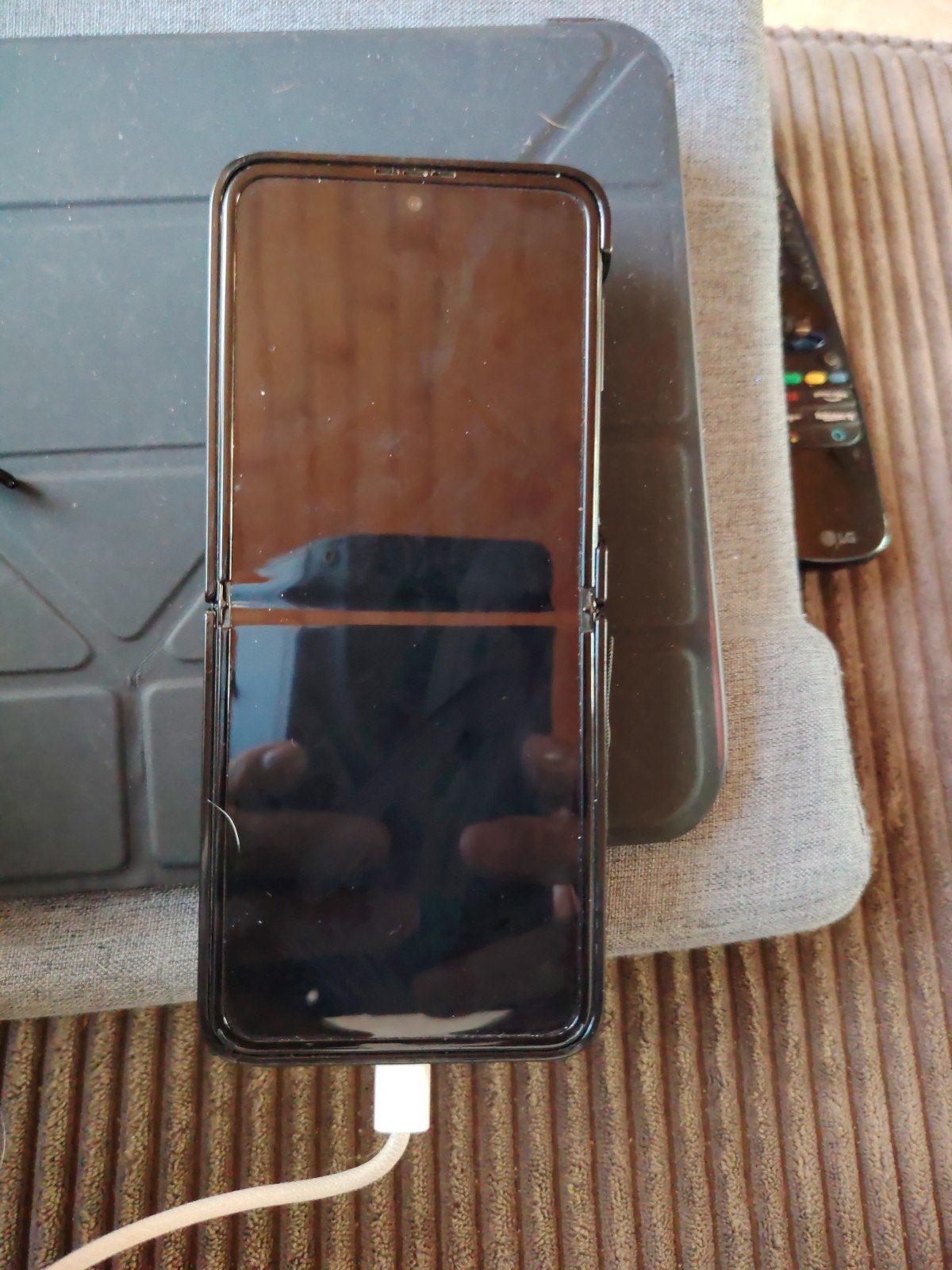 Samsung Flip z3 in zeer goede staat met hoesje, Télécoms, Téléphonie mobile | Samsung, Enlèvement ou Envoi