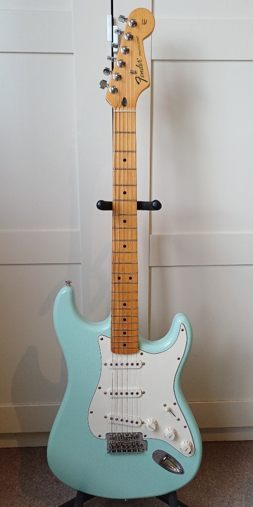 Fender Stratocaster Ash Nitro + Bare Knuckle Brute Force, Muziek en Instrumenten, Snaarinstrumenten | Gitaren | Elektrisch, Zo goed als nieuw