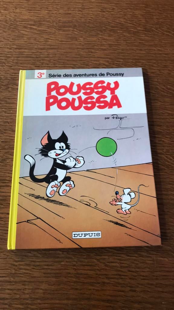 A vendre BD. Série des aventures de Poussy 3e, Comme neuf