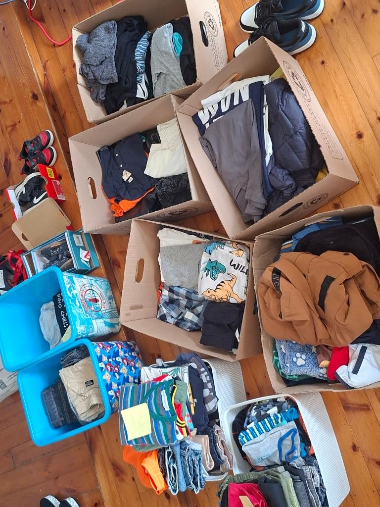 Partij kinder kleding, Enlèvement, Comme neuf, Taille 98