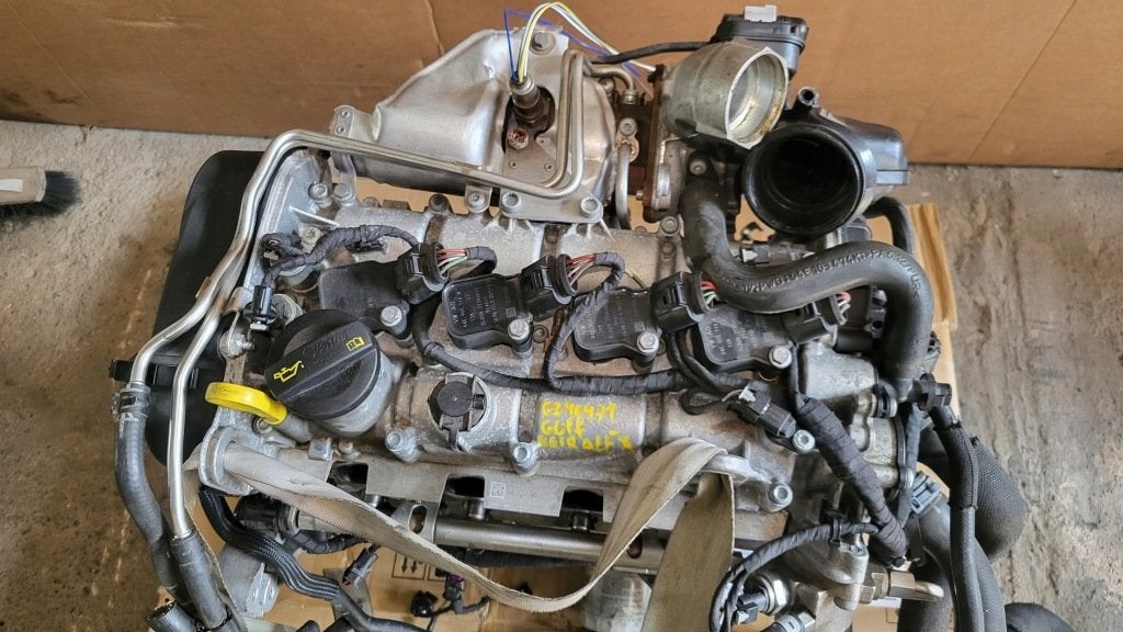 Moteur CUKB Complet VW A3 AUDI GOLF PASSAT, Autos : Pièces & Accessoires, Envoi, Utilisé, Daihatsu