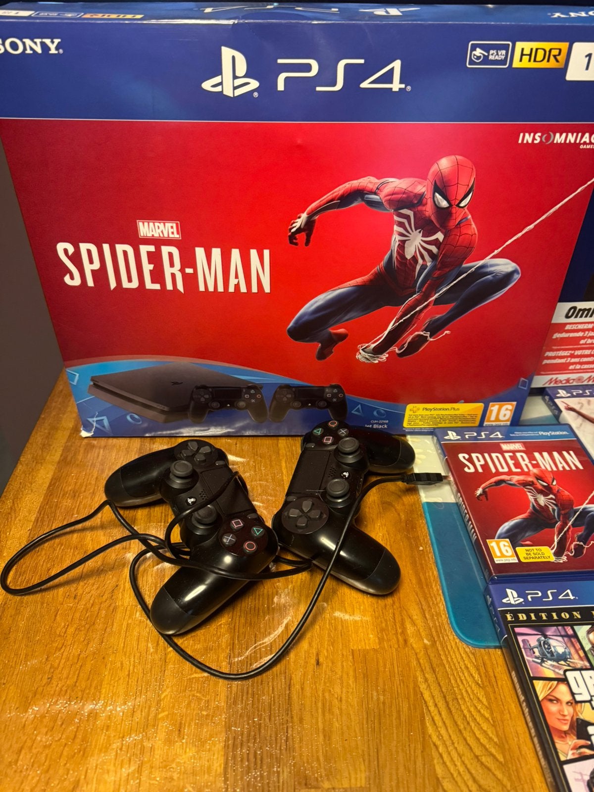 Ps4 1TB +6jeux +volant, Consoles de jeu & Jeux vidéo, Enlèvement, Comme neuf