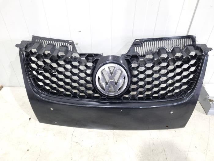 Calandre d'un Volkswagen Golf, Autos : Pièces & Accessoires, Carrosserie & Tôlerie, Volkswagen, Utilisé, 3 mois de garantie, Enlèvement ou Envoi
