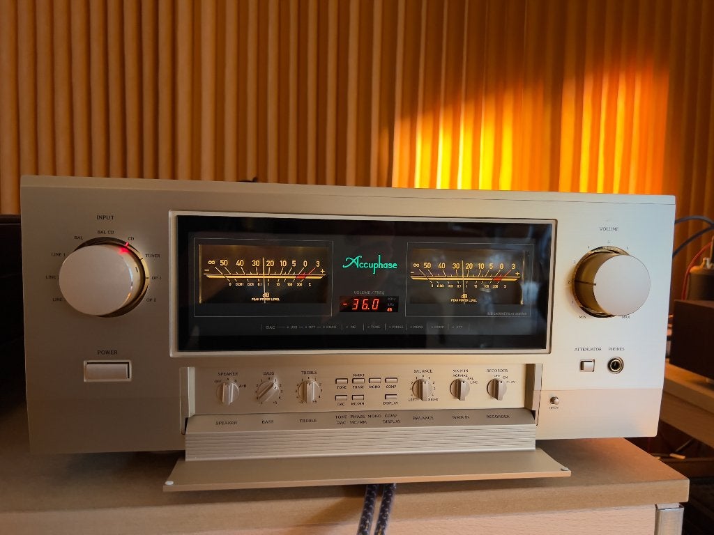 Accuphase E-5000 ex-demo te koop – absolute nieuwstaat, TV, Hi-fi & Vidéo, Amplificateurs & Ampli-syntoniseurs, Comme neuf, Enlèvement