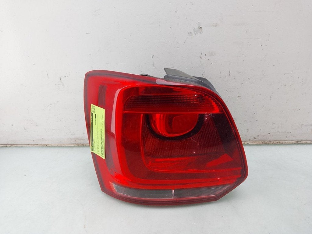 FEU ARRIÈRE GAUCHE Volkswagen Polo V (6R) (01-2009/05-2022), Dhr. J. Ham, Volkswagen, Administratie@autoham.nl, Utilisé
