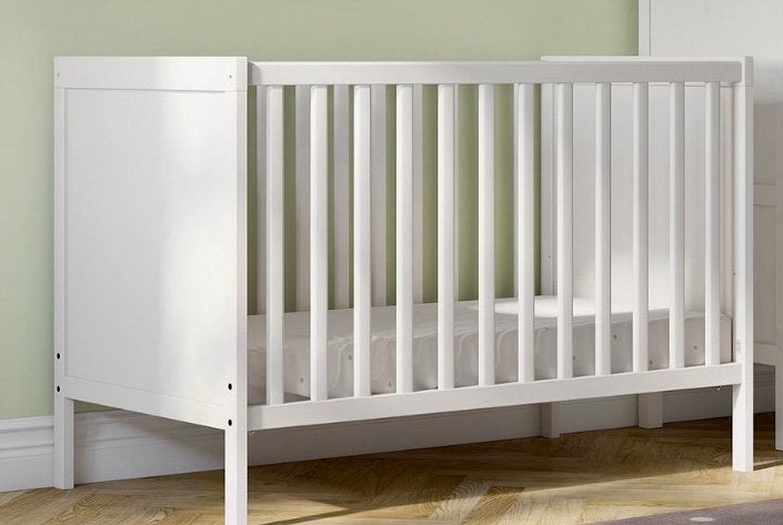 Sundvik babybed ikea, Kinderen en Baby's, Babywiegjes en Ledikanten, Ophalen, Gebruikt