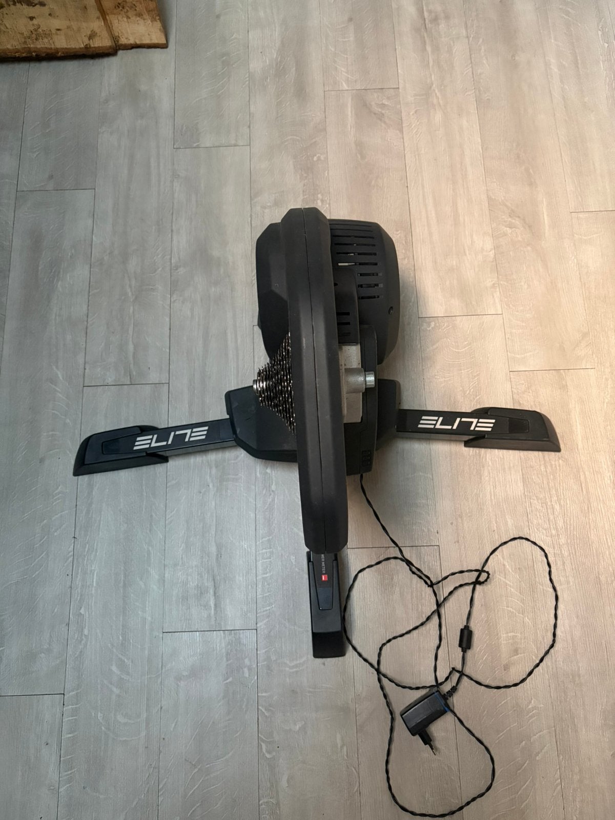 Elite direto XR, Sport en Fitness, Ophalen, Zo goed als nieuw