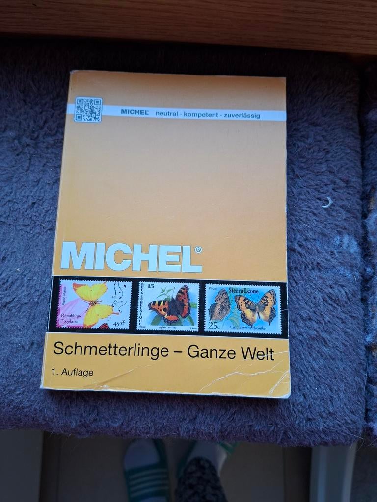Postzegelcatalogus vlinders, Ophalen