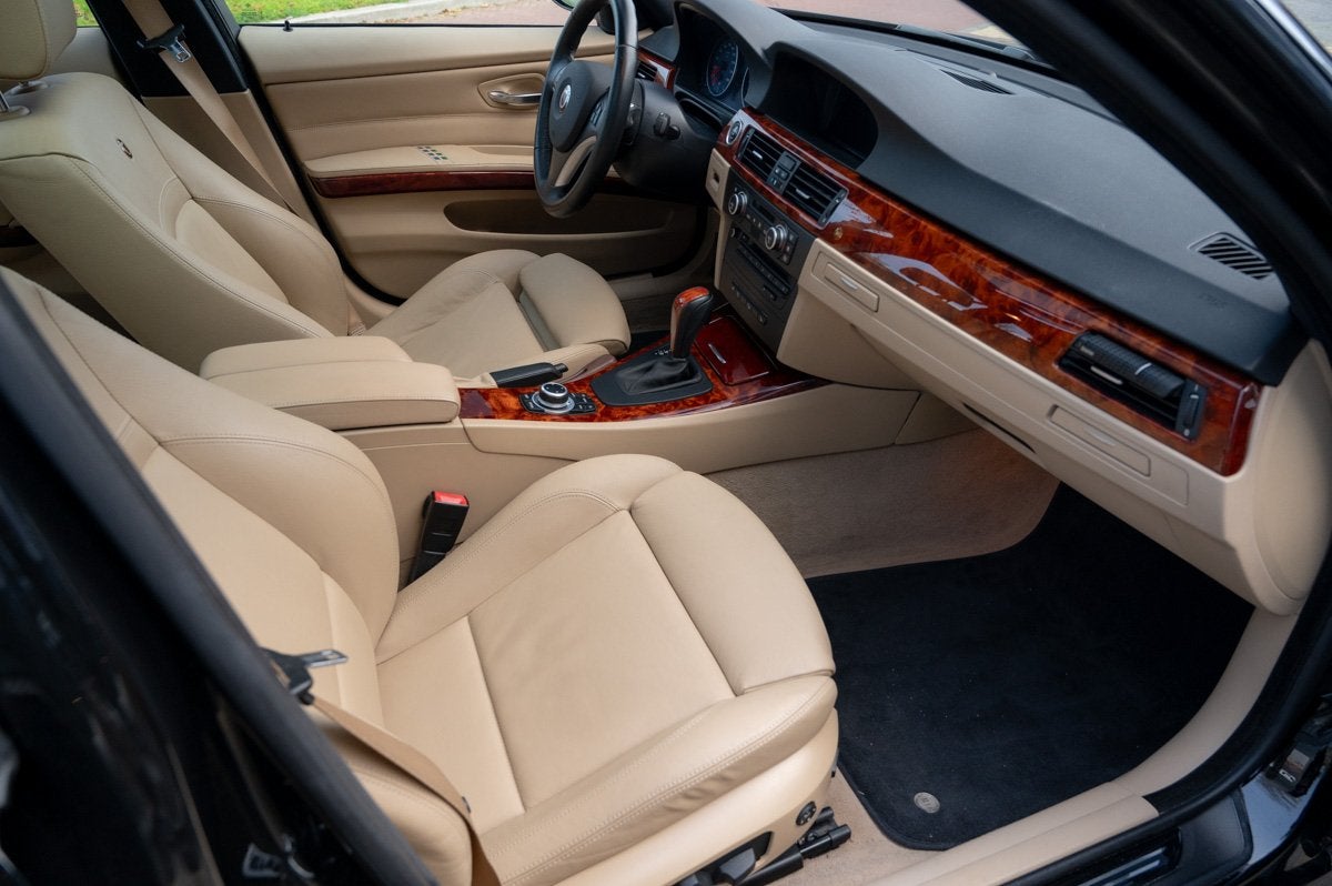 Alpina B3 Biturbo Touring (automatique), Autos, Cuir, 360 ch, Achat, Intérieur cuir