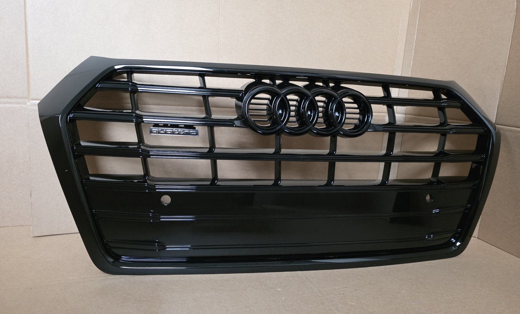 Grill Audi Q5 80A S-line HOOGGLANS ZWART GRILLE 2016-2020, Auto-onderdelen, -, Voor, Nieuw, Ophalen of Verzenden