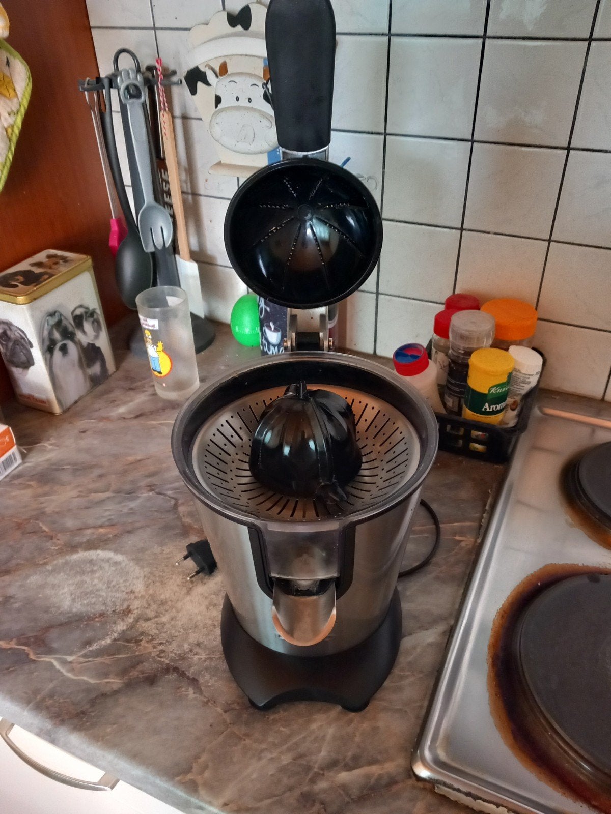 Appelsien blender domo, Ophalen