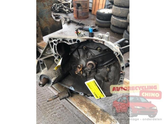 Boîte de vitesse d'un Renault Megane, Renault, -, 3 mois de garantie, Utilisé