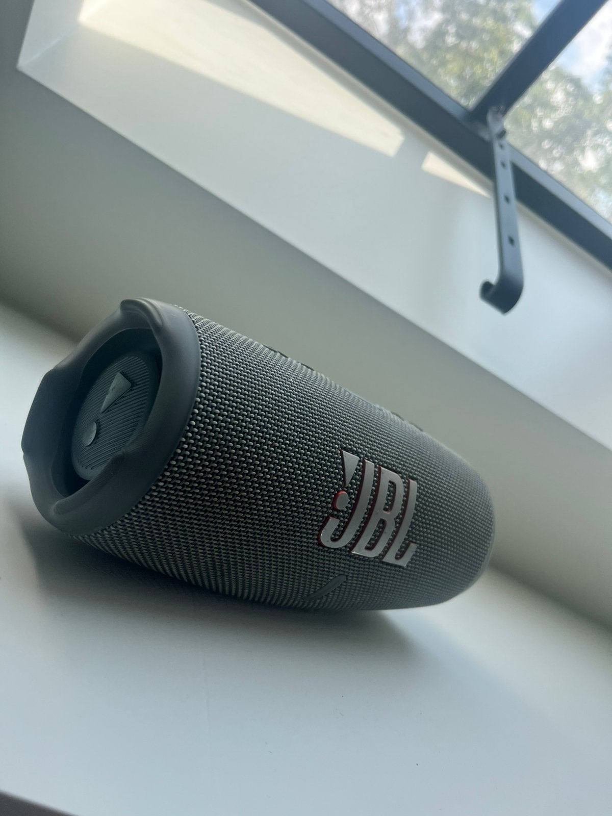 Boîte JBL Charge 5, TV, Hi-fi & Vidéo, Enceintes, Comme neuf, Enceinte portable, 60 à 120 watts, JBL, Bluetooth, Compatible son surround/home cinéma