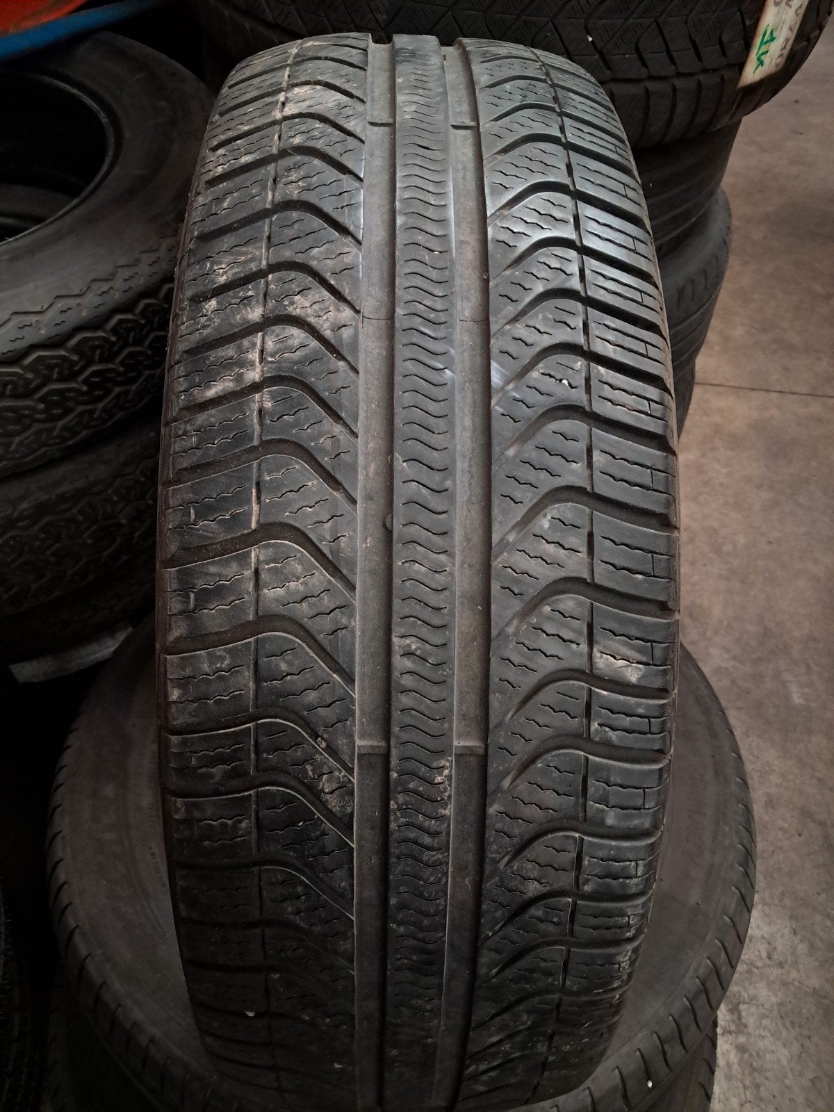 215/65/16 215/65r16 2156516 Allsson Pirelli, Enlèvement