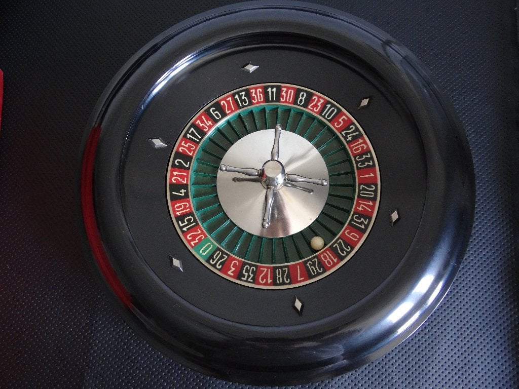 CASINO. Vintage roulette(jaren 70 )gemaakt in Frankrijk TOP!, Hobby en Vrije tijd, Gezelschapsspellen | Overige, Gebruikt, Ophalen of Verzenden