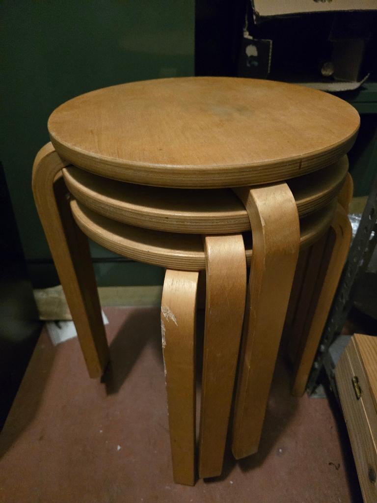 FROSTA IKEA KRUK, Huis en Inrichting, Krukjes, Ophalen, Gebruikt, Hout