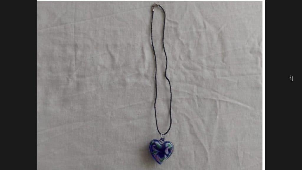 Collier Cœur de Verre, Handtassen en Accessoires, Kettingen, Overige materialen, Verstelbaar, Zwart, Nieuw