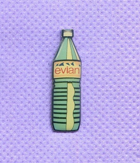 pins eau evian a201, Verzenden, Gebruikt, Merk, Speldje of Pin