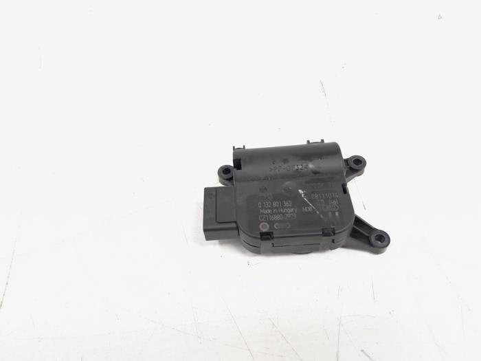 Kachelklep Motor van een Volkswagen Passat, Gebruikt, -, Volkswagen, -