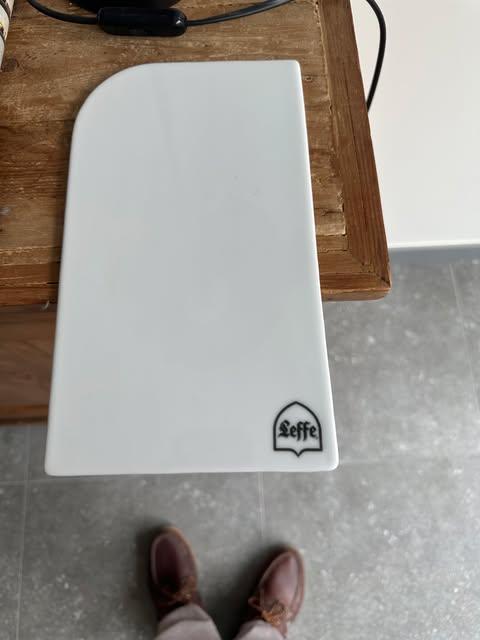 leffe aperitief plank porselein, Verzamelen, Ophalen of Verzenden, Zo goed als nieuw, Reclamebord, Plaat of Schild, Leffe
