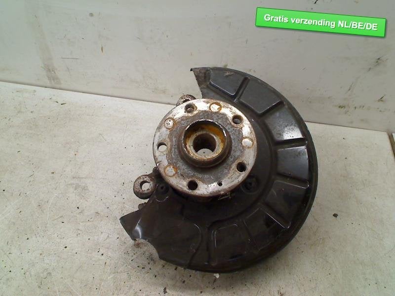 FUSEE AVANT GAUCHE Volkswagen Caddy III (2KA,2KH,2CA,2CH), Volkswagen, Volkswagen AG, Utilisé, Kundenbetreuung@volkswagen.de