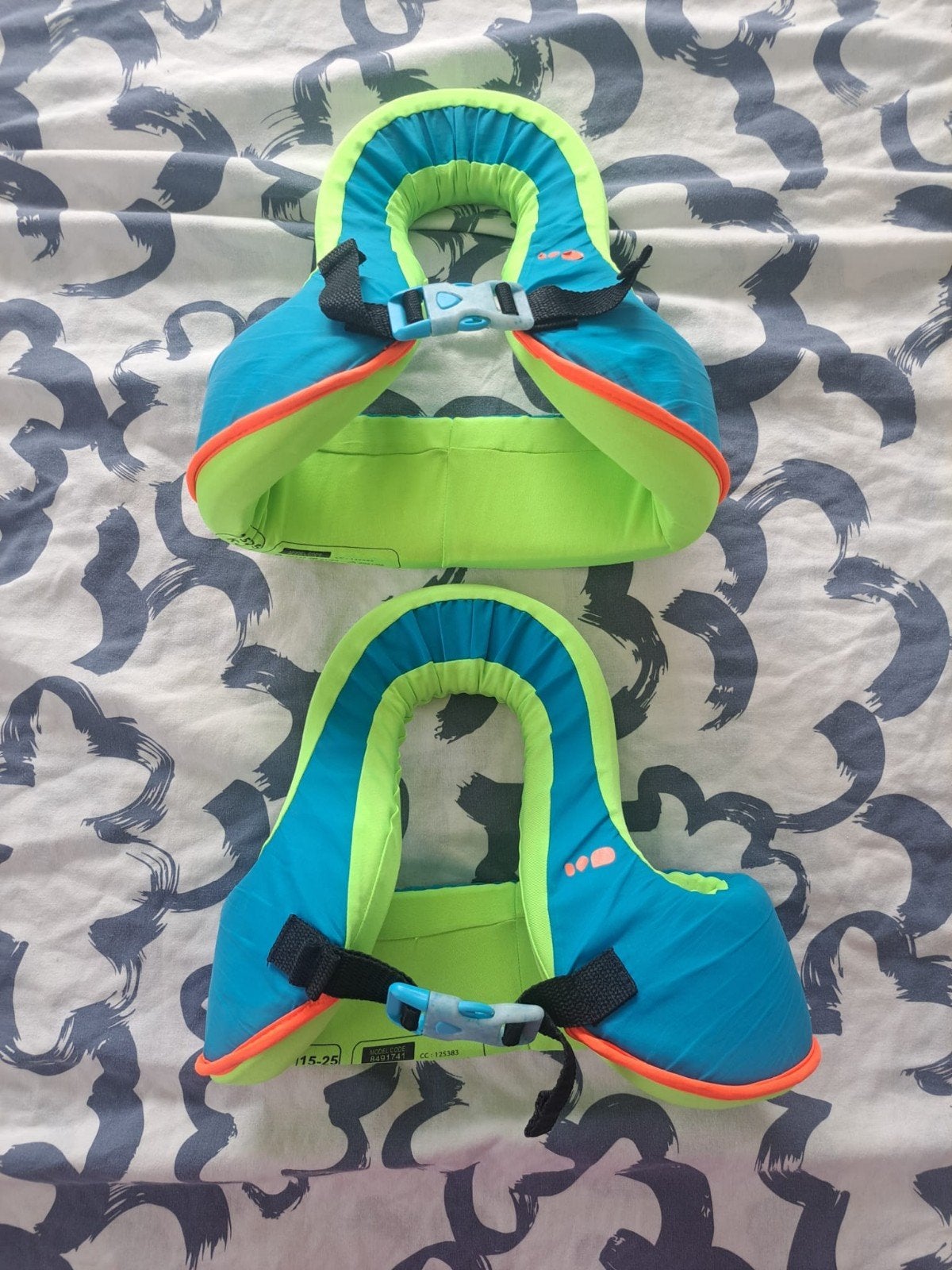 2 zwemvesten voor spotprijs!, Kinderen en Baby's, Ophalen of Verzenden
