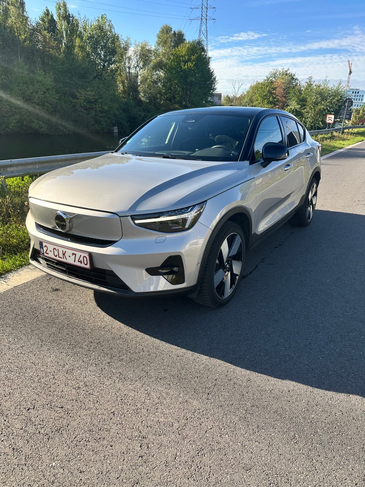 Volvo C40 ULTIMATE 67000 km, Auto's, Volvo, Automaat, Dealer onderhouden, 1800 kg, Zwart