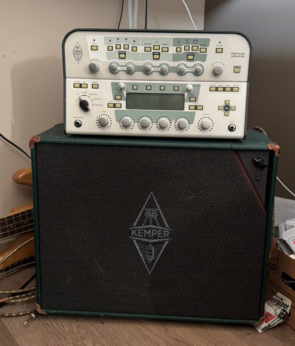 Kemper profiler mk1 met kemper cabinet, Musique & Instruments, Amplis | Basse & Guitare, Enlèvement, Comme neuf