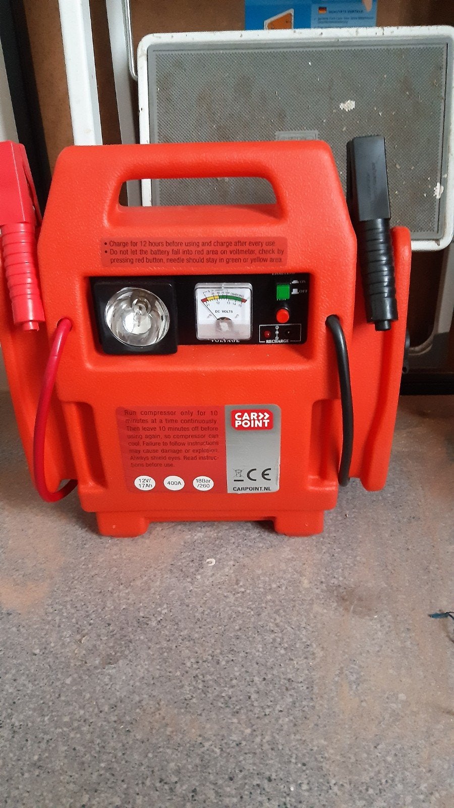 Jumpstarter avec boussole, Autos : Divers, Démarreurs de saut, Enlèvement