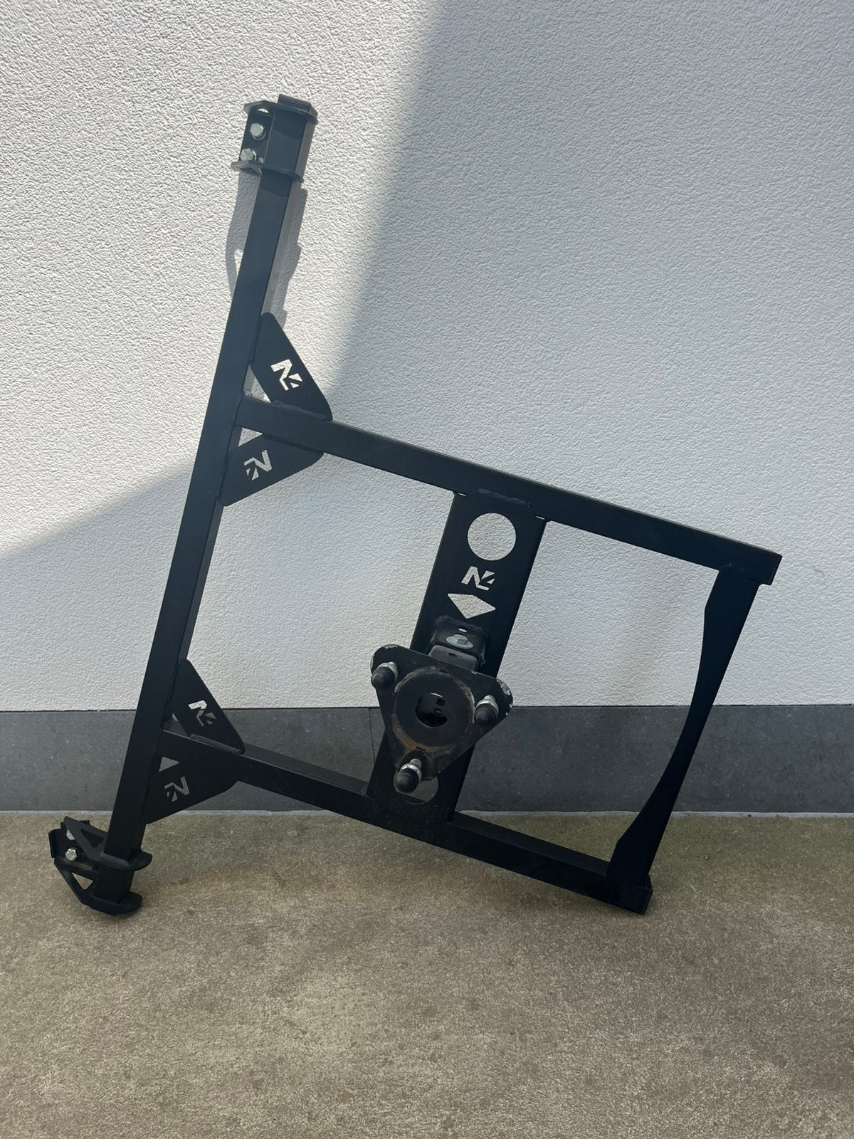 Reservewieldrager voor Mercedes sprinter W907, Ophalen, Zo goed als nieuw