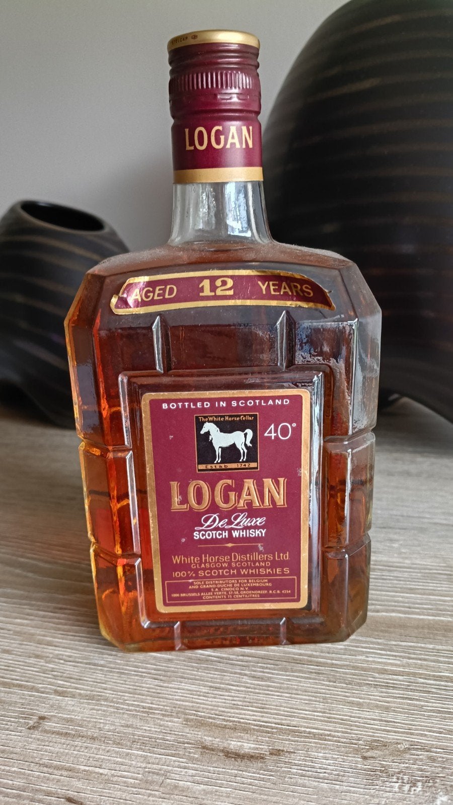 Logan De Luxe 12 Years Old Scotch Whisky, 1979, Enlèvement ou Envoi, Neuf, Autres types